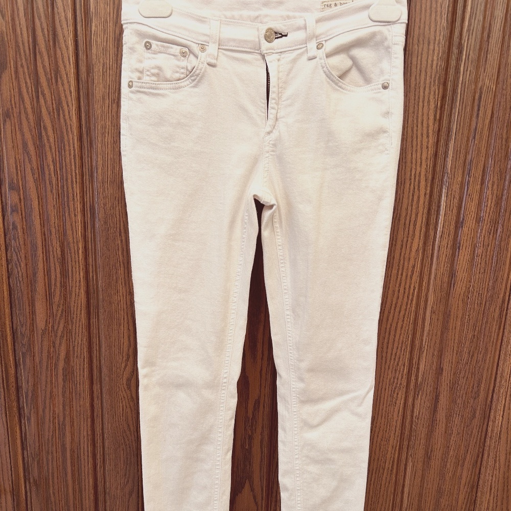 Rag and Bone Sz 28 skinny white jeans